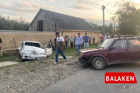 Balakəndə iki "VAZ" toqquşub, ölən və xəsarət alanlar var - FOTO