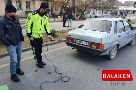 Balakəndə yol polisinin keçirdiyi reyddə 12 sürücü cərimələnib - FOTO