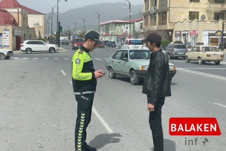 Balakəndə qaydalara riayət etməyən piyadalar cərimələnib - FOTO