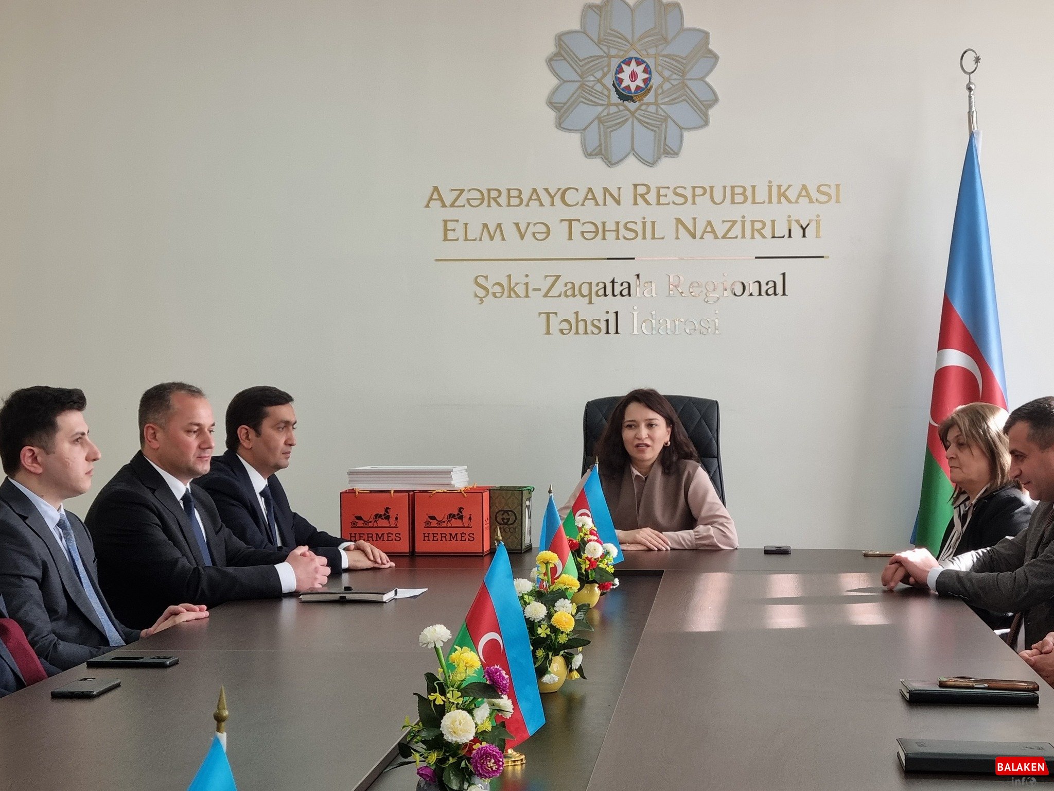 Şəki-Zaqatala Regional Təhsil İdarəsinin gənc əməkdaşları təltif olunub